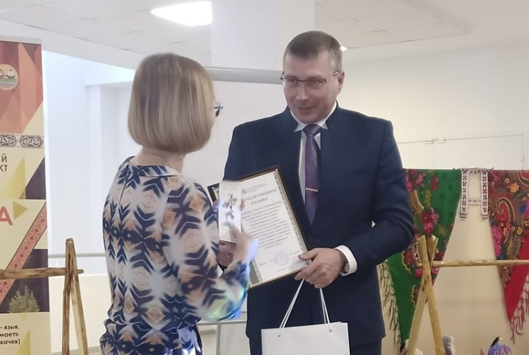 1 марта 2023 года в рамках торжественной церемонии открытия Года педагога и наставника в ХМАО-Югре «Учить. Вдохновлять. Развивать» состоялась Педагогическая мастерская «Родной язык – мой клад, моё богатство»..