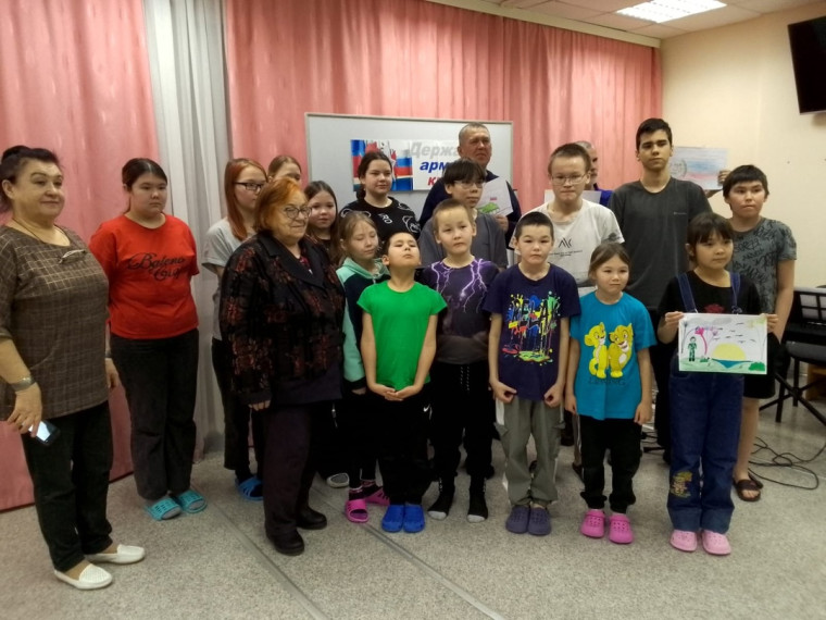 "Держава армией крепка".